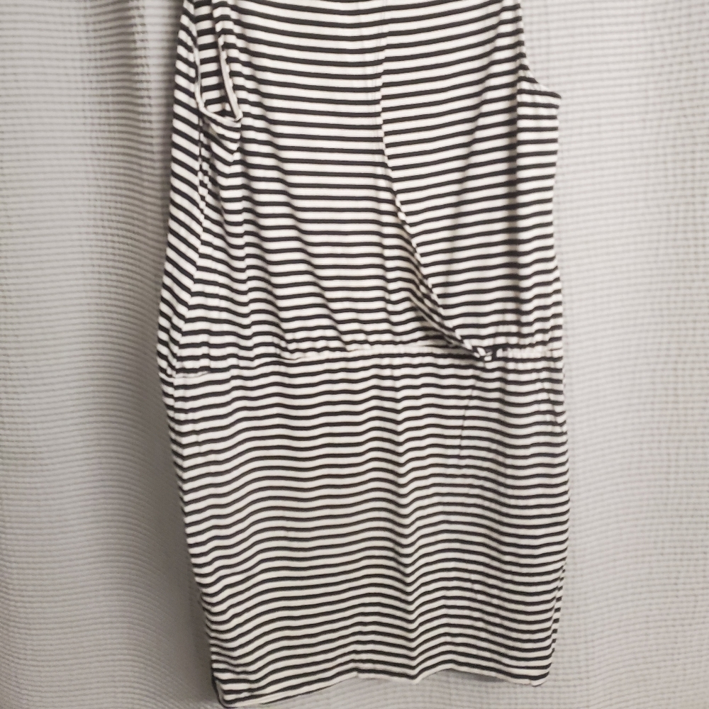 BAR III DRESS - Picture 4 of 6